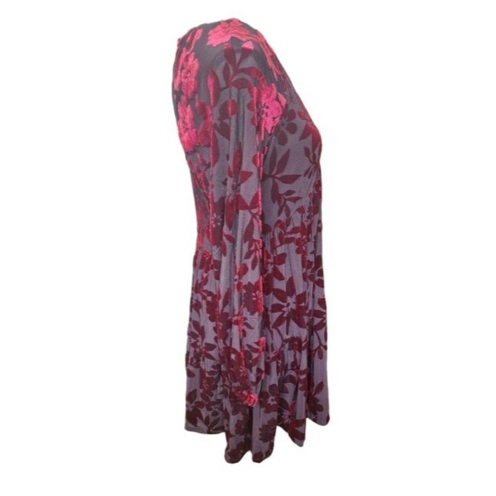 TAYLOR Burgundy Velvet Burnout Babydoll Dress Size 4 Lined Long Sleeve - Picture 3 of 10